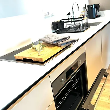 Apartman Sunset Gardens - - By Tlv Living