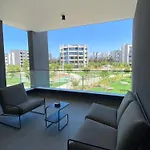 Sunset Gardens - דירה
