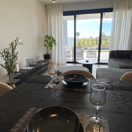 דירה Sunset Gardens -