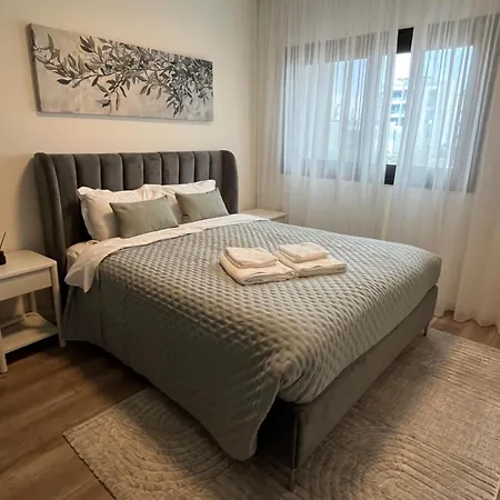 Sunset Gardens - Apartment *