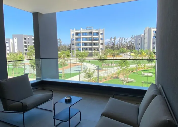 Sunset Gardens - アパート