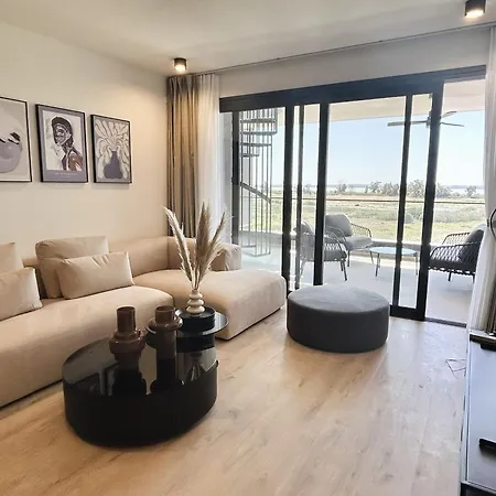 Apartment Sunset Gardens - - By Tlv Living Limassol